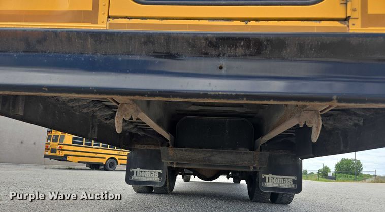 image for item EM2155 2004 Freightliner 101PS school bus