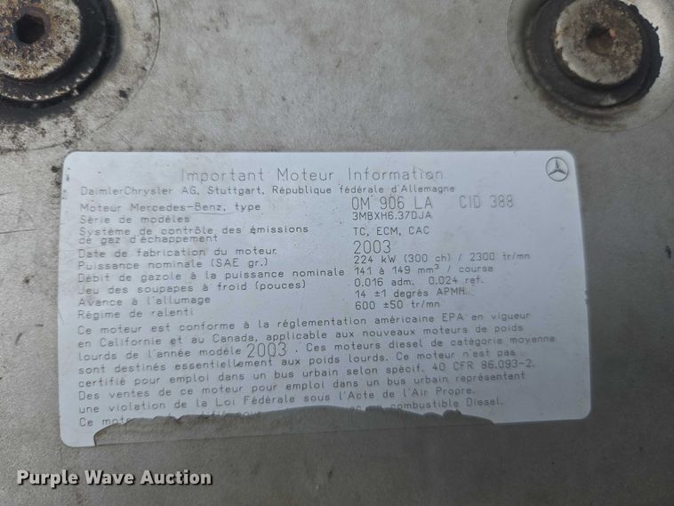 image for item EM2155 2004 Freightliner 101PS school bus