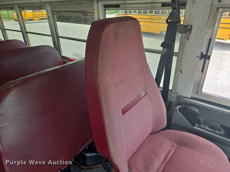 image for item EM2156 2006 Blue Bird All American school bus