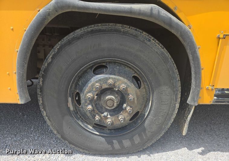 image for item EM2156 2006 Blue Bird All American school bus