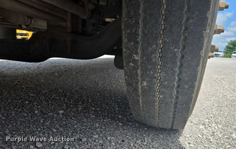 image for item EM2156 2006 Blue Bird All American school bus