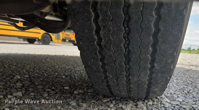 image for item EM2156 2006 Blue Bird All American school bus