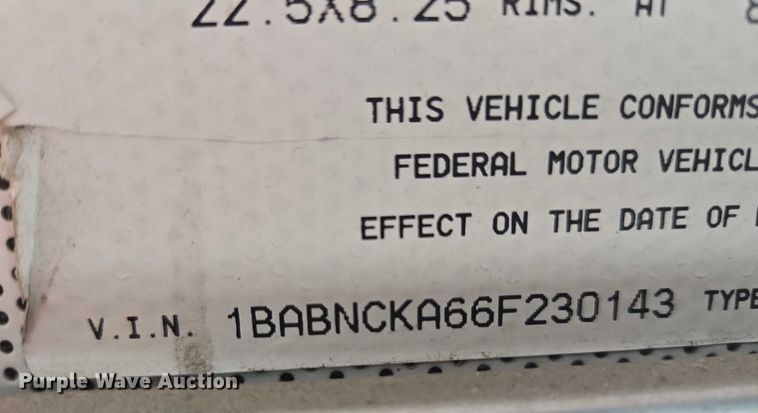 image for item EM2156 2006 Blue Bird All American school bus