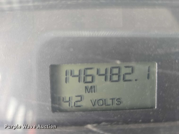 image for item EM2157 2005 Freightliner 101PS school bus