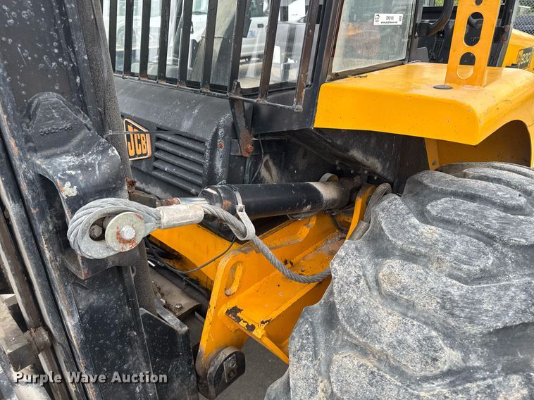 image for item EM2160 2006 JCB 930 forklift