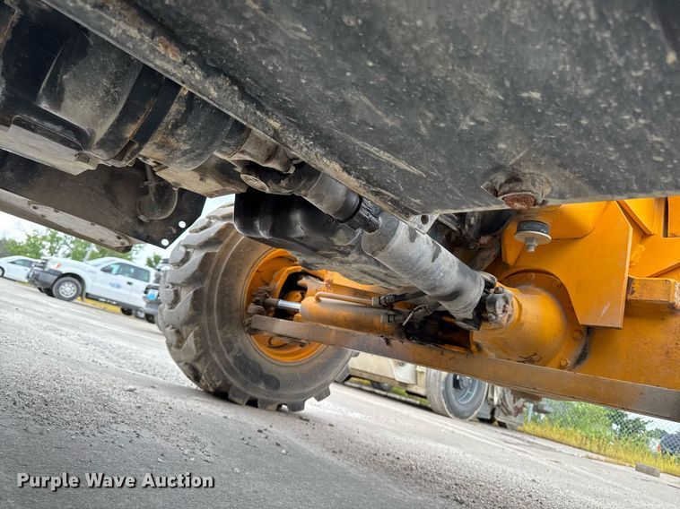 image for item EM2160 2006 JCB 930 forklift