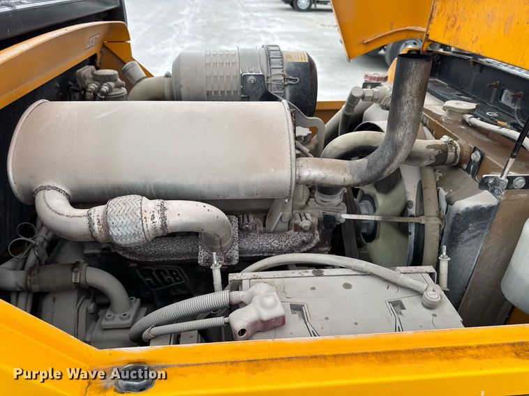 image for item EM2160 2006 JCB 930 forklift