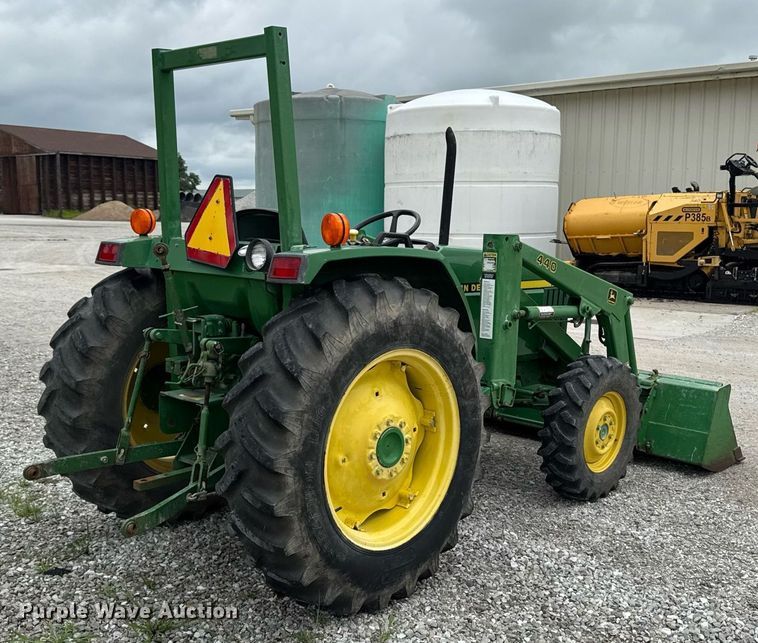 image for item EM2164 1997 John Deere 1070 MFWD tractor