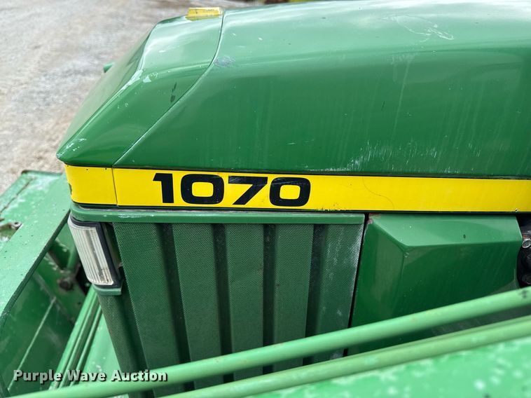 image for item EM2164 1997 John Deere 1070 MFWD tractor