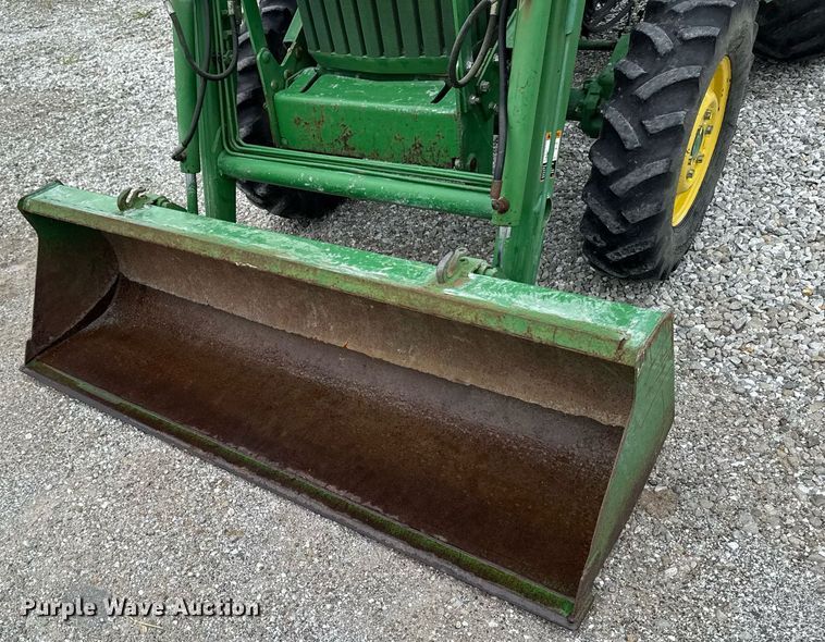 image for item EM2164 1997 John Deere 1070 MFWD tractor