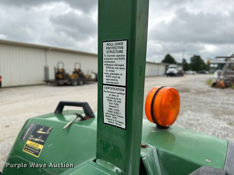 image for item EM2164 1997 John Deere 1070 MFWD tractor