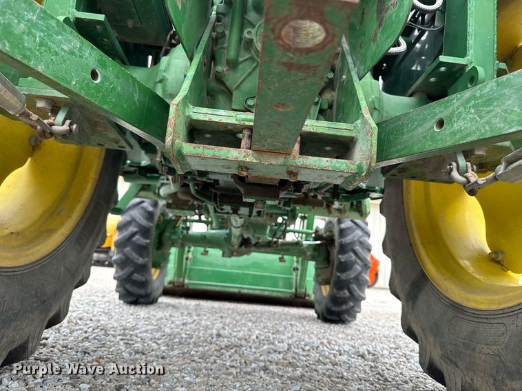 image for item EM2164 1997 John Deere 1070 MFWD tractor