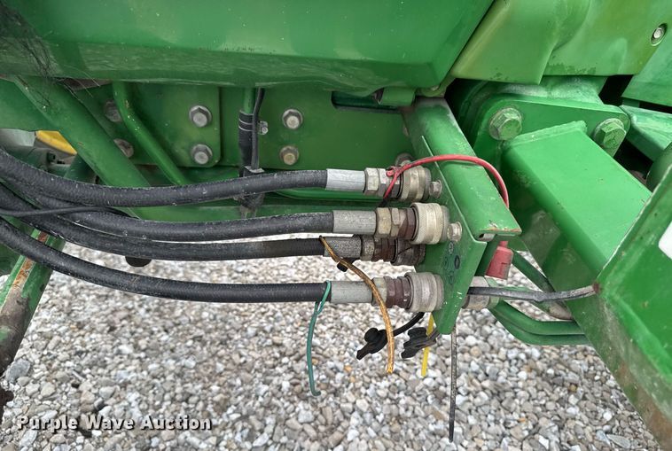 image for item EM2164 1997 John Deere 1070 MFWD tractor