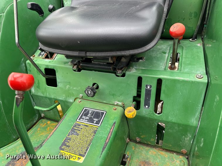 image for item EM2164 1997 John Deere 1070 MFWD tractor