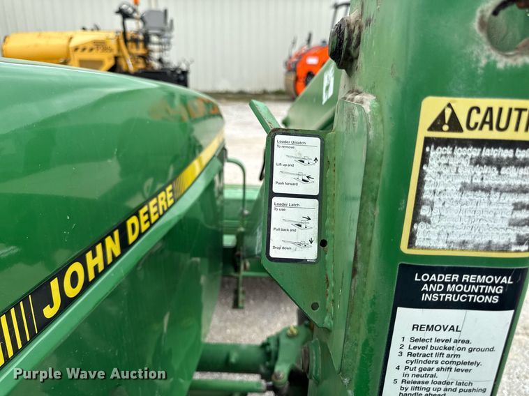 image for item EM2164 1997 John Deere 1070 MFWD tractor