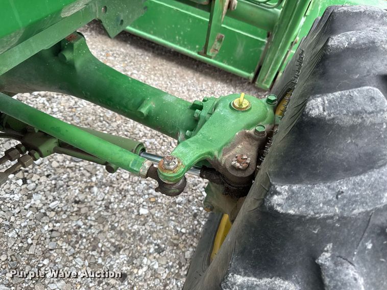 image for item EM2164 1997 John Deere 1070 MFWD tractor