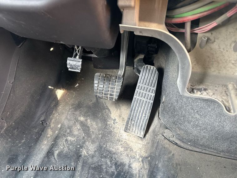 image for item EM2175 2011 Thomas B2 Bus Chassis school bus