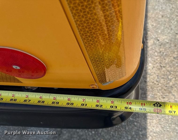 image for item EM2176 2010 Thomas B2 bus chasis school bus