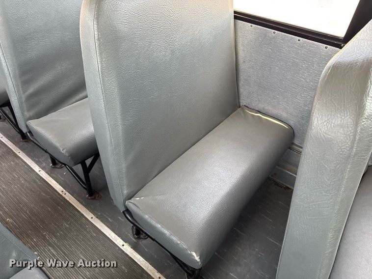 image for item EM2176 2010 Thomas B2 bus chasis school bus