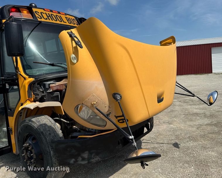 image for item EM2176 2010 Thomas B2 bus chasis school bus