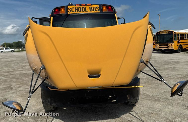 image for item EM2176 2010 Thomas B2 bus chasis school bus