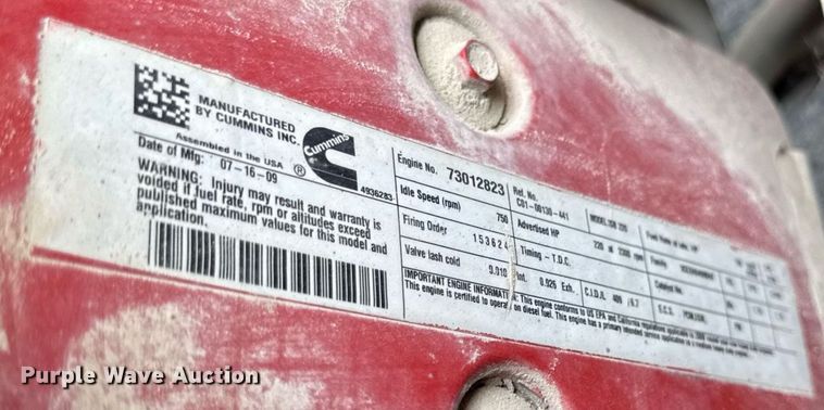 image for item EM2176 2010 Thomas B2 bus chasis school bus