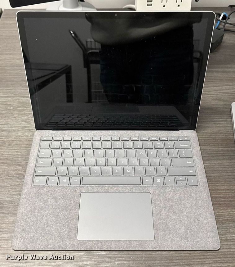 image for item EM3798 (10) Microsoft 1868 Surface laptops