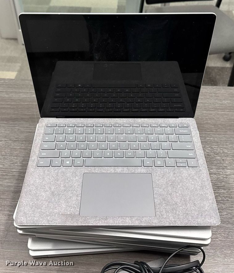 image for item EM3799 (10) Microsoft 1868 Surface laptops
