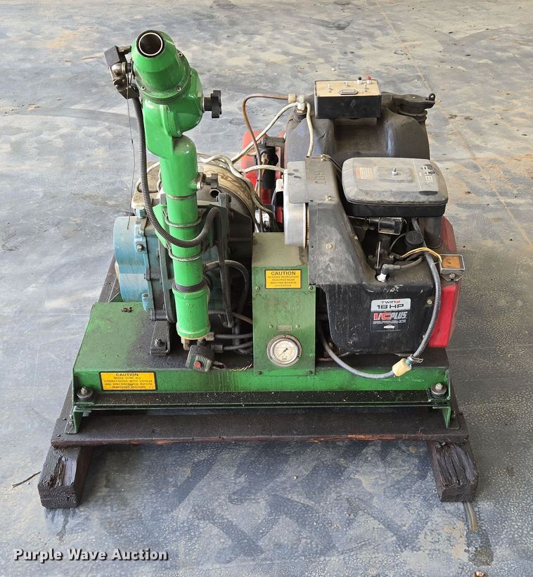 image for item EN2020 Clarke Grizzly turf 