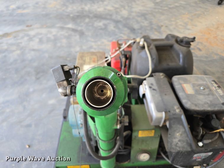 image for item EN2020 Clarke Grizzly turf 