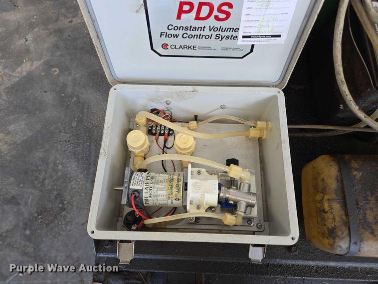 image for item EN2020 Clarke Grizzly turf 