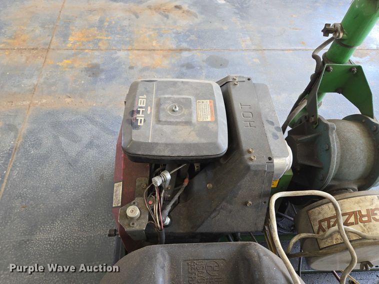 image for item EN2020 Clarke Grizzly turf 