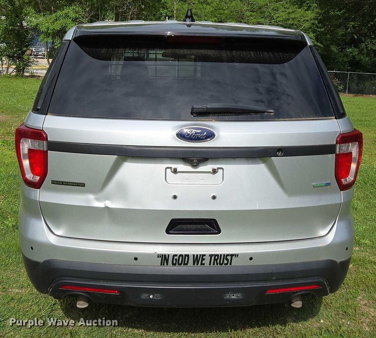 image for item EN3772 2016 Ford Explorer Police Interceptor SUV