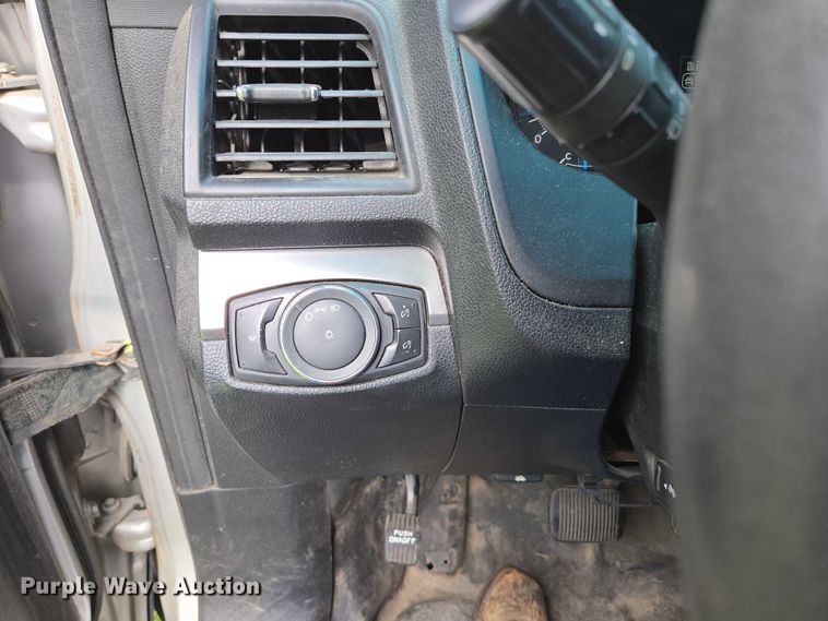 image for item EN3772 2016 Ford Explorer Police Interceptor SUV