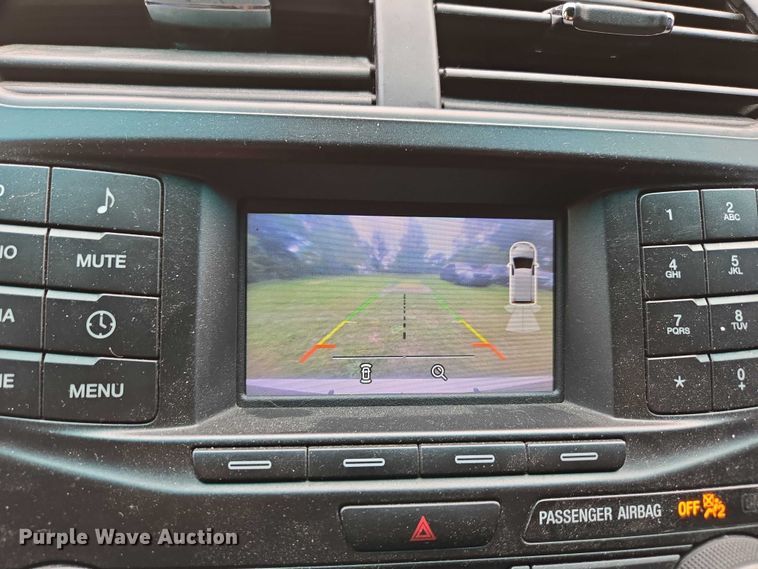 image for item EN3772 2016 Ford Explorer Police Interceptor SUV