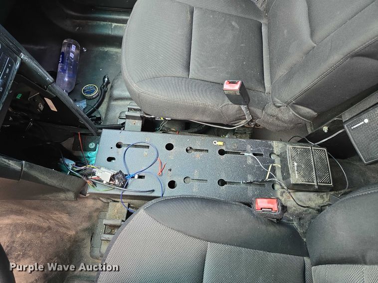 image for item EN3772 2016 Ford Explorer Police Interceptor SUV