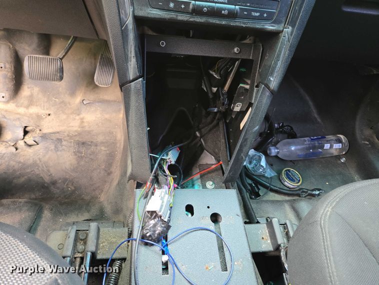 image for item EN3772 2016 Ford Explorer Police Interceptor SUV