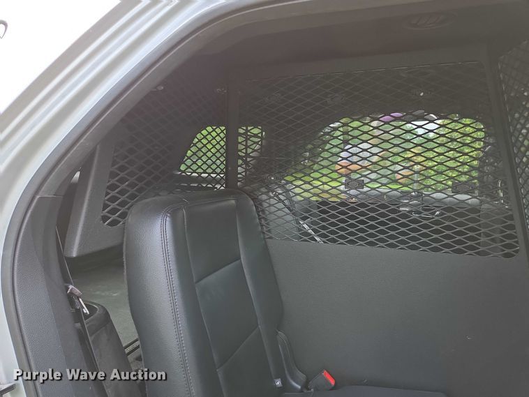 image for item EN3772 2016 Ford Explorer Police Interceptor SUV