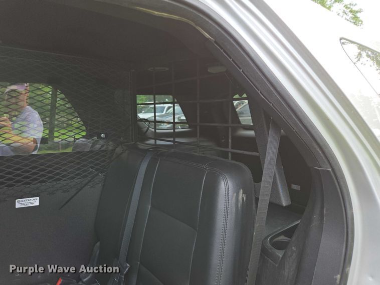 image for item EN3772 2016 Ford Explorer Police Interceptor SUV