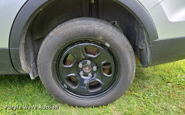 image for item EN3772 2016 Ford Explorer Police Interceptor SUV