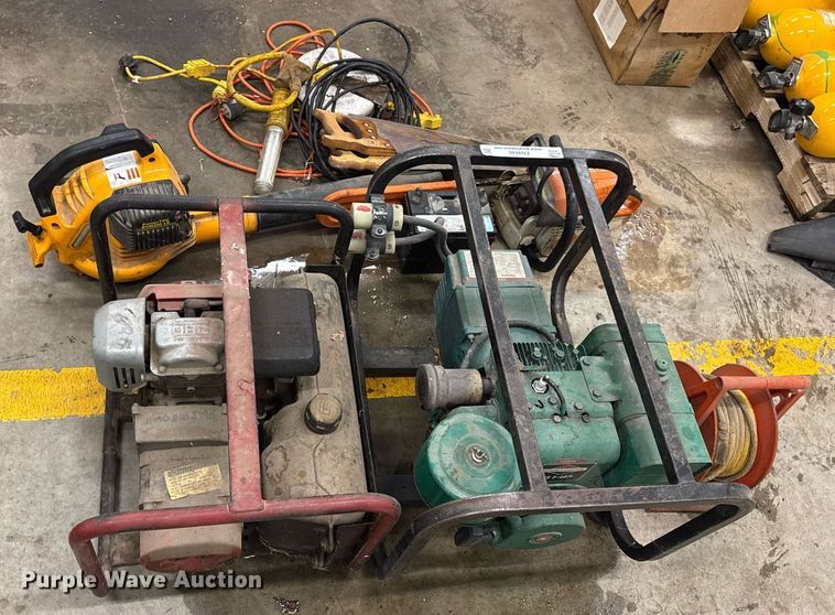 image for item EN4646 Tools