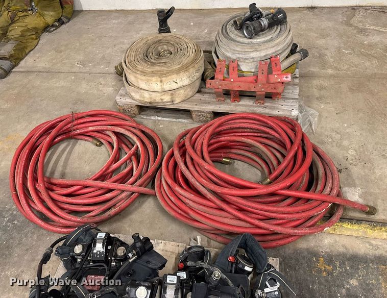 image for item EN4647 Rescue equipment 