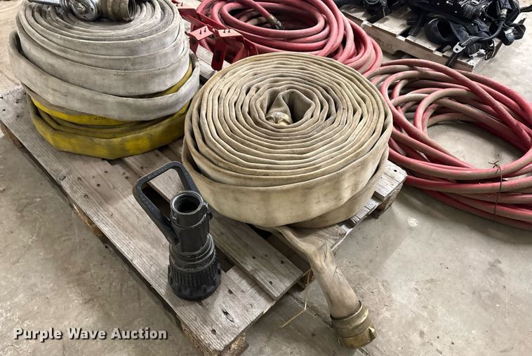 image for item EN4647 Rescue equipment 