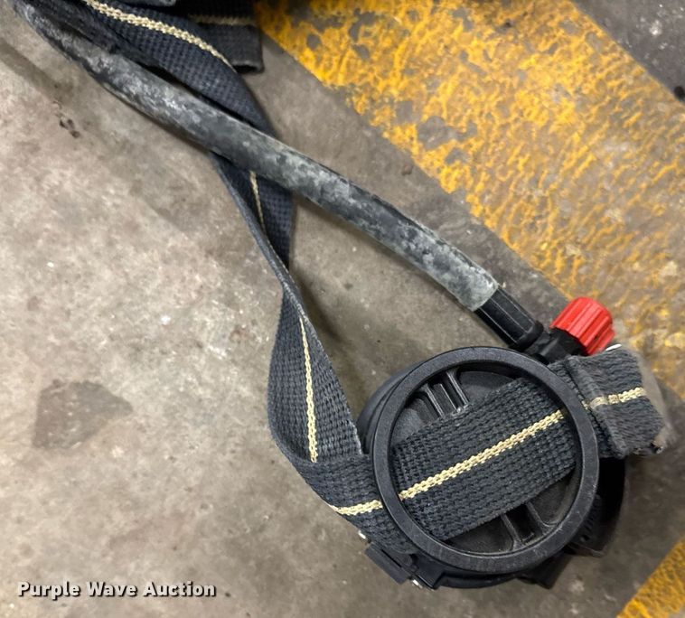 image for item EN4647 Rescue equipment 