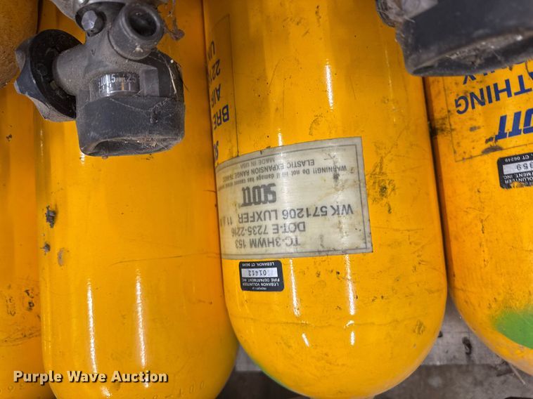 image for item EN4647 Rescue equipment 