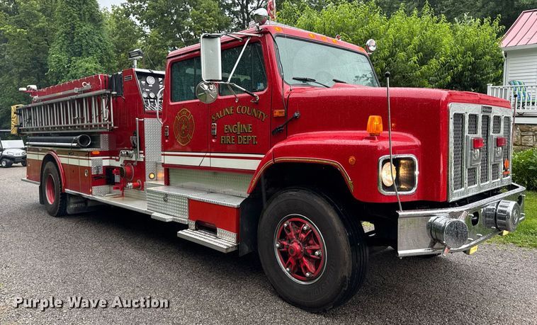 image for item EN4648 1991 International 2674 pumper fire truck