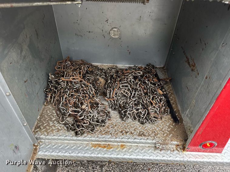 image for item EN4648 1991 International 2674 pumper fire truck