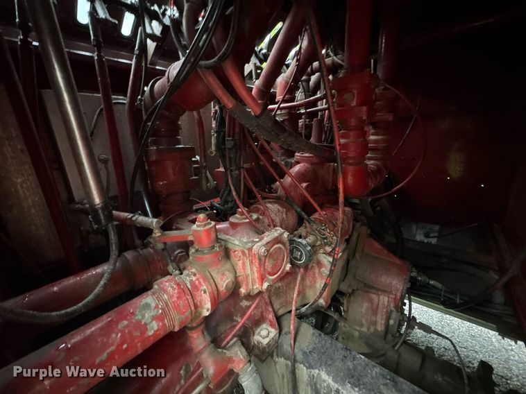 image for item EN4648 1991 International 2674 pumper fire truck