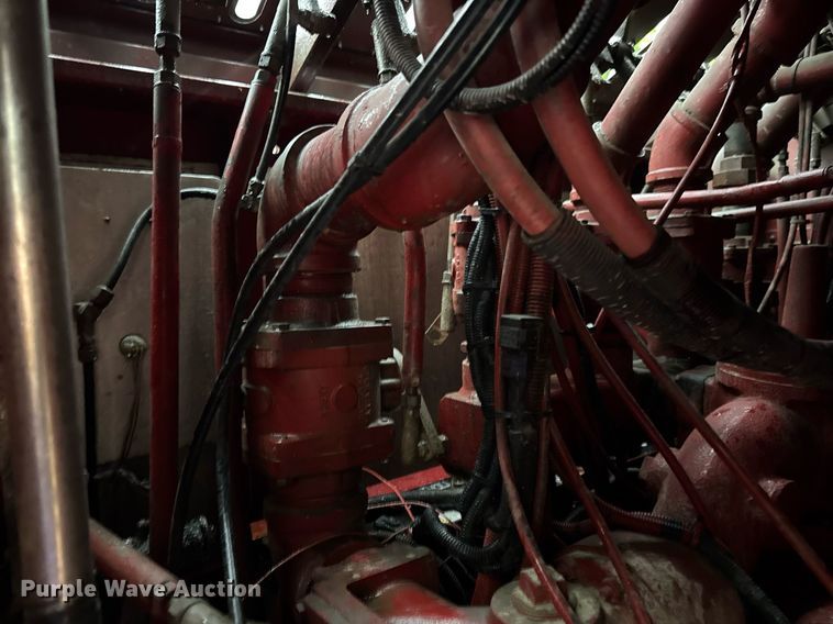 image for item EN4648 1991 International 2674 pumper fire truck