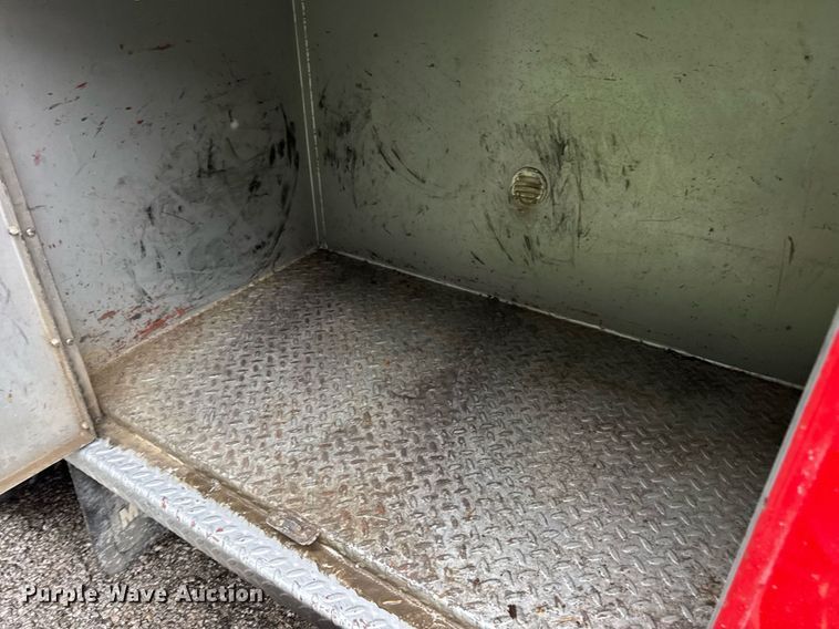 image for item EN4648 1991 International 2674 pumper fire truck